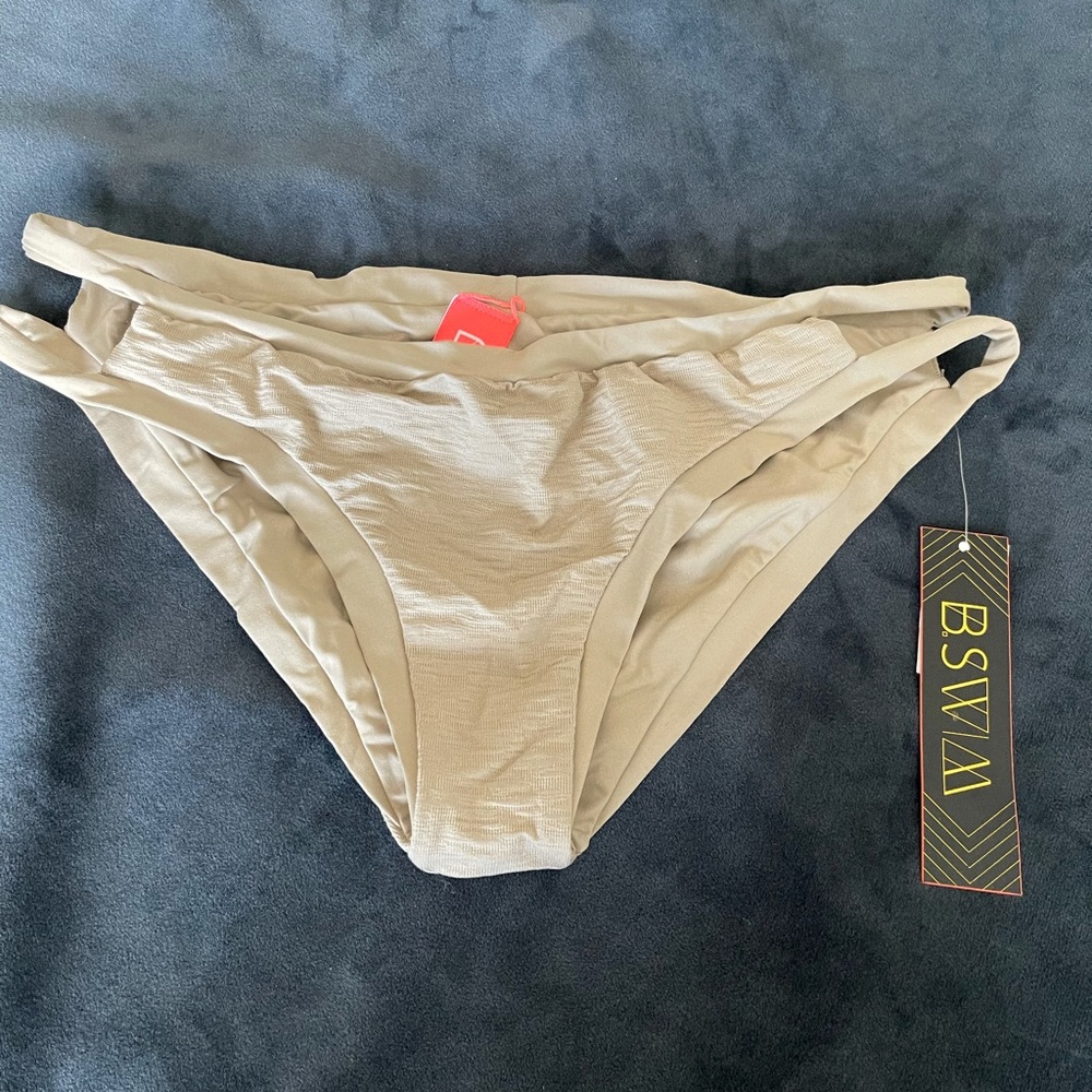 Bikini Set - image 4